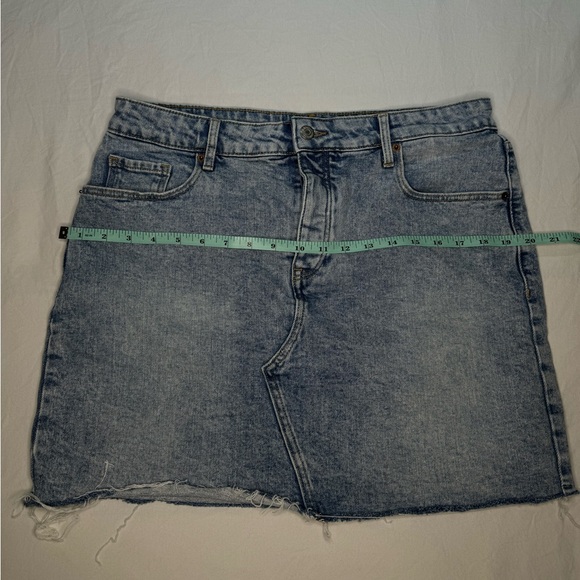 OLD NAVY Denim Skirt Women’s 12 High Rise Secret Slim Pockets Button Fly Retro - Picture 6 of 7